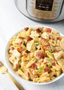 CHICKEN BACON RANCH PASTA