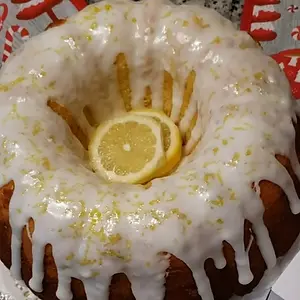 Lemon Pound Cake (10")