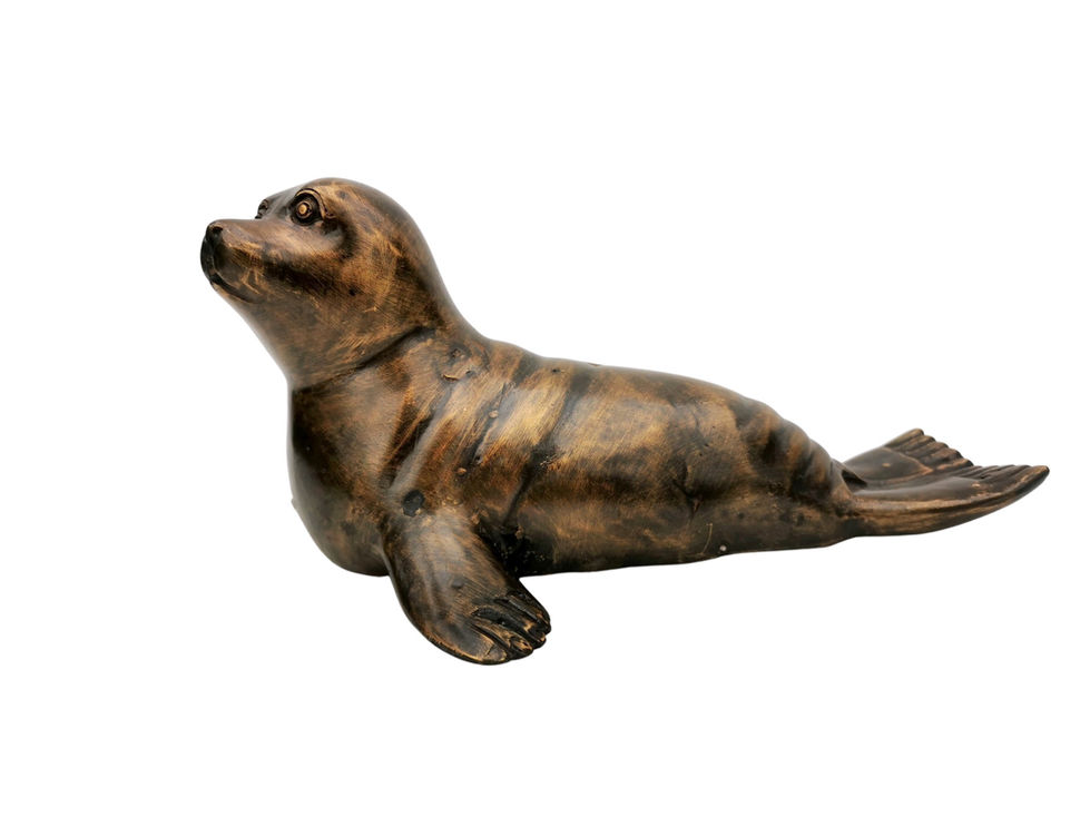 Bronze seal statue - garden decoration - Christmas