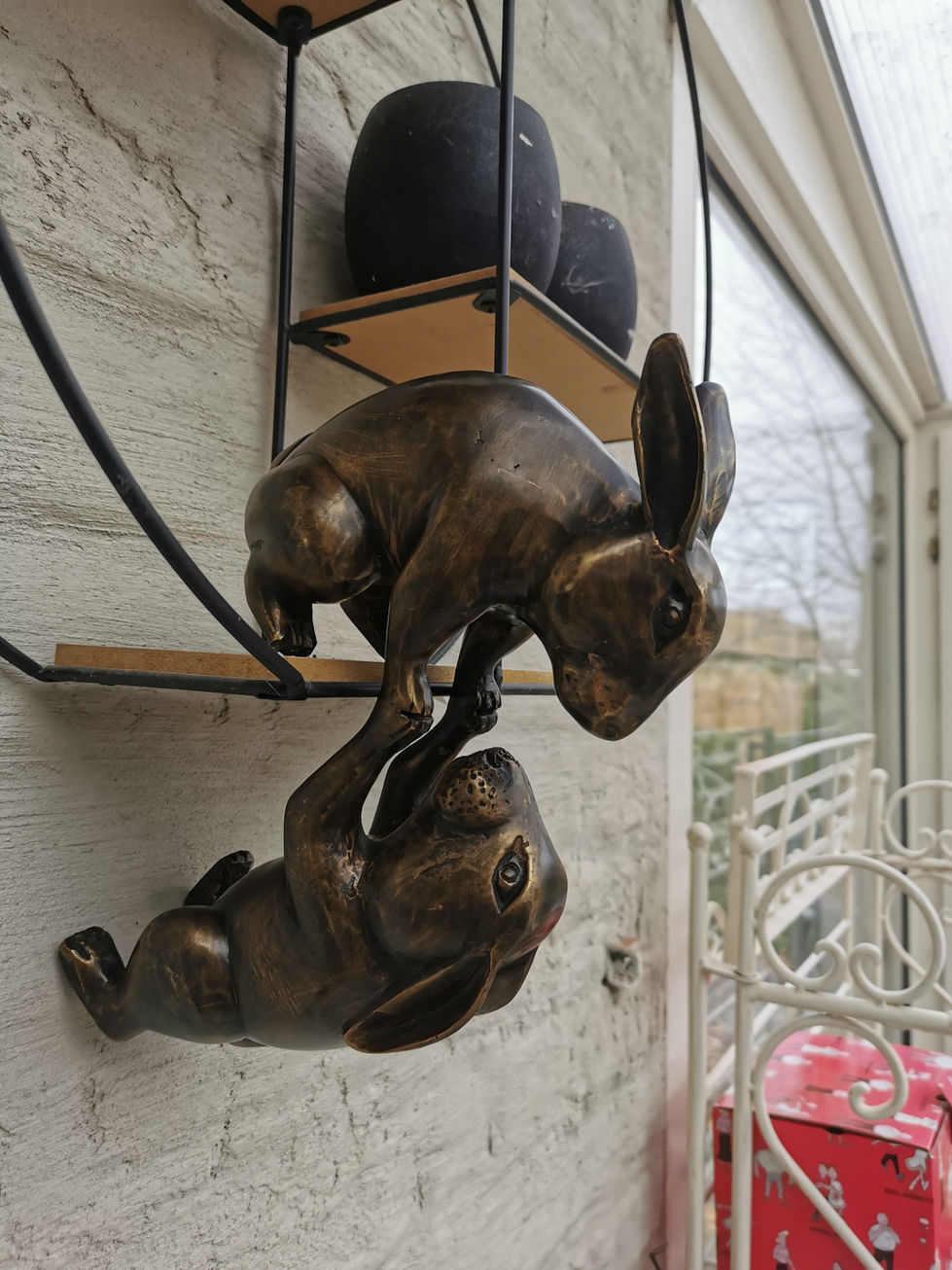 Two bronze rabbits - Heroic statue - contemporary art - modern art