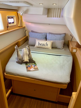 Queen Cabin