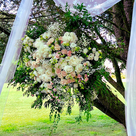 suspension fleurs fraiches