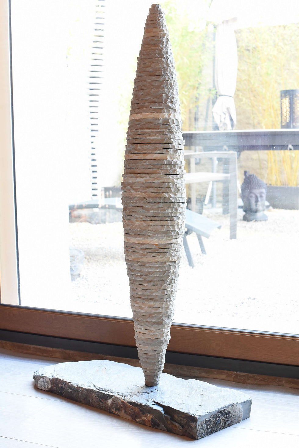 Miniature : CAIRN ÉLANCÉ