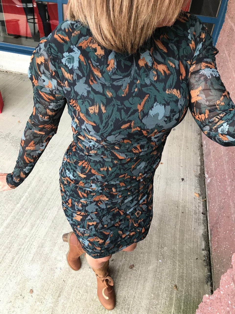 Miniature : Robe turquoise avec motifs B.YOUNG