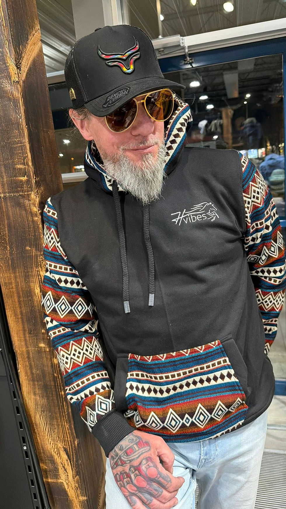 Hoodie à manches abstraites Horse Vibes | Boutique Plateforme