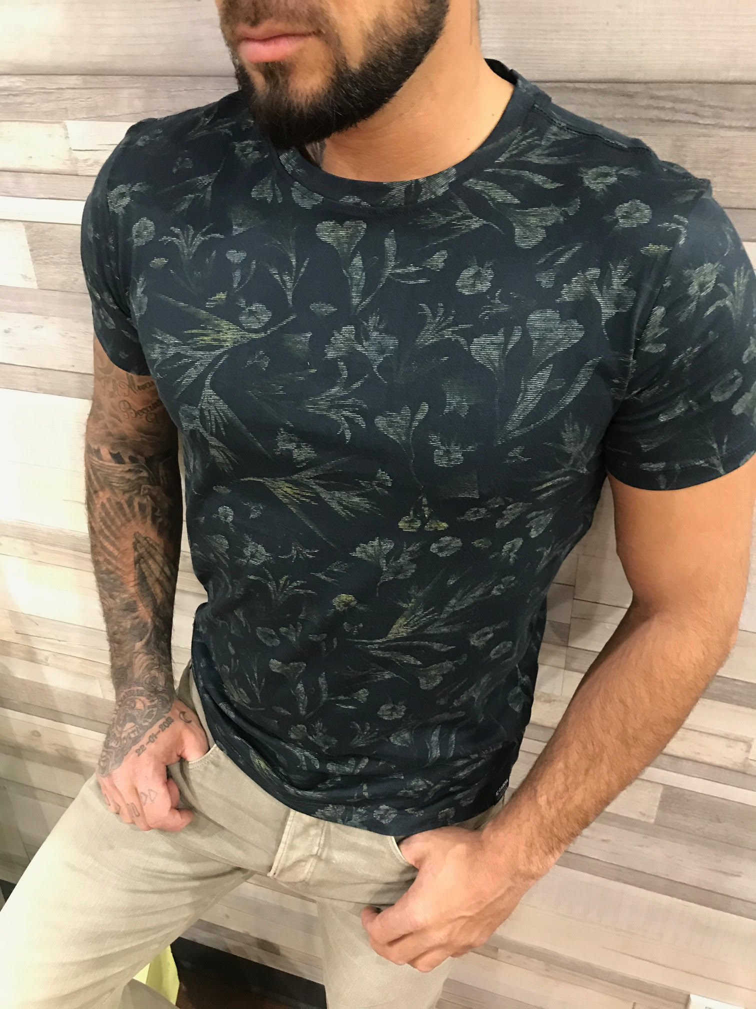 T-shirt à fleurs vert forêt Garcia