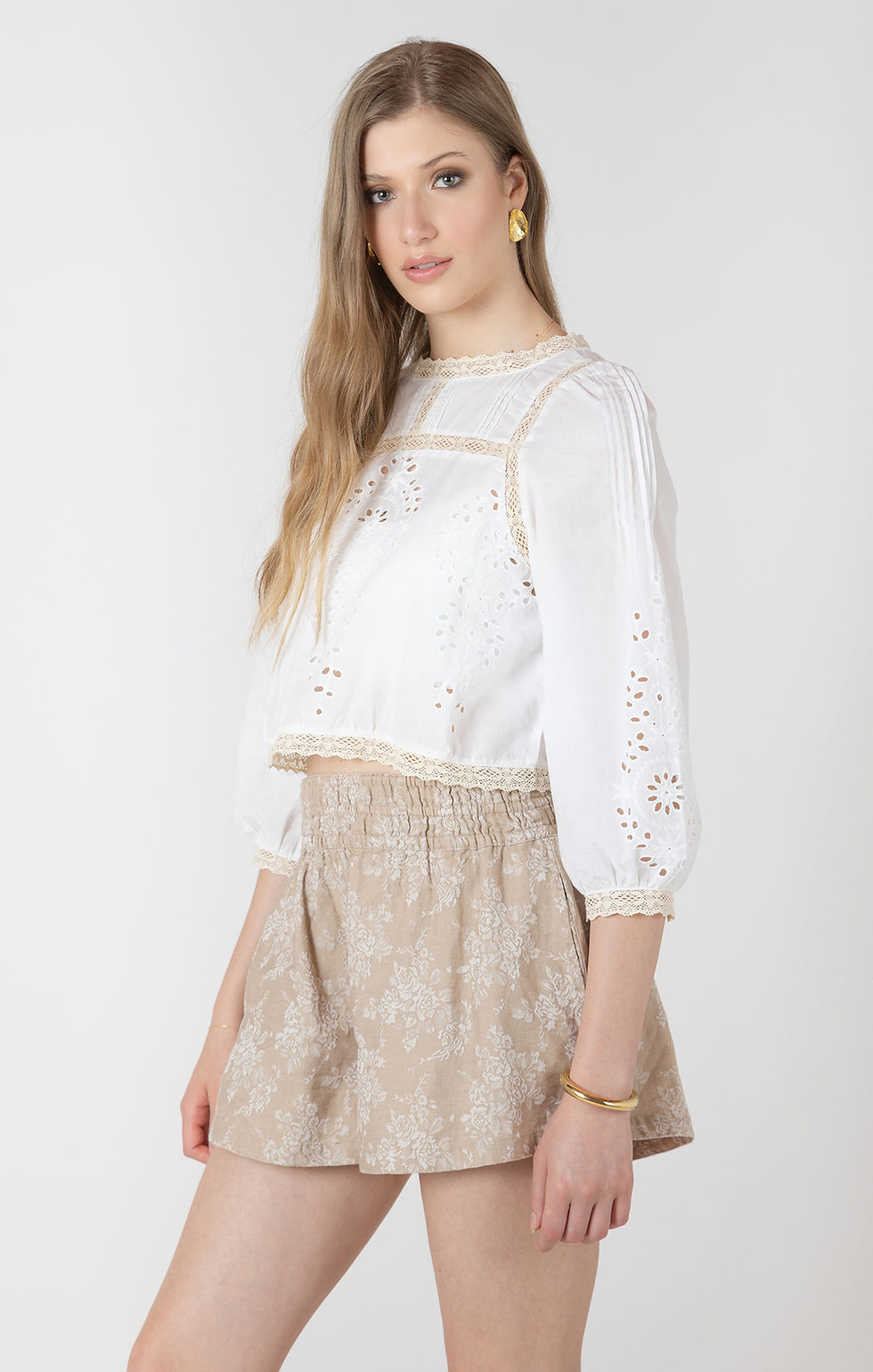 Blouse à détails en dentelle Dex | Boutique Plateforme