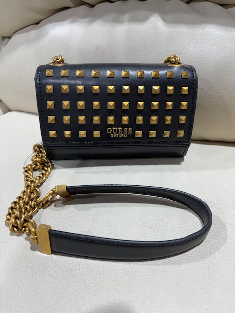 Miniature : Sac à main Iseline mini à clous par Guess | Boutique Plateforme