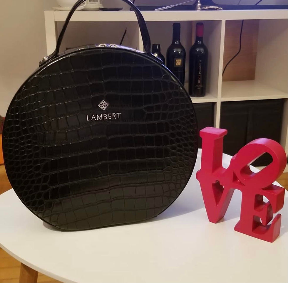 Sac à main Olivia noir lustré en cuir vegan par Lambert | Boutique Plateforme