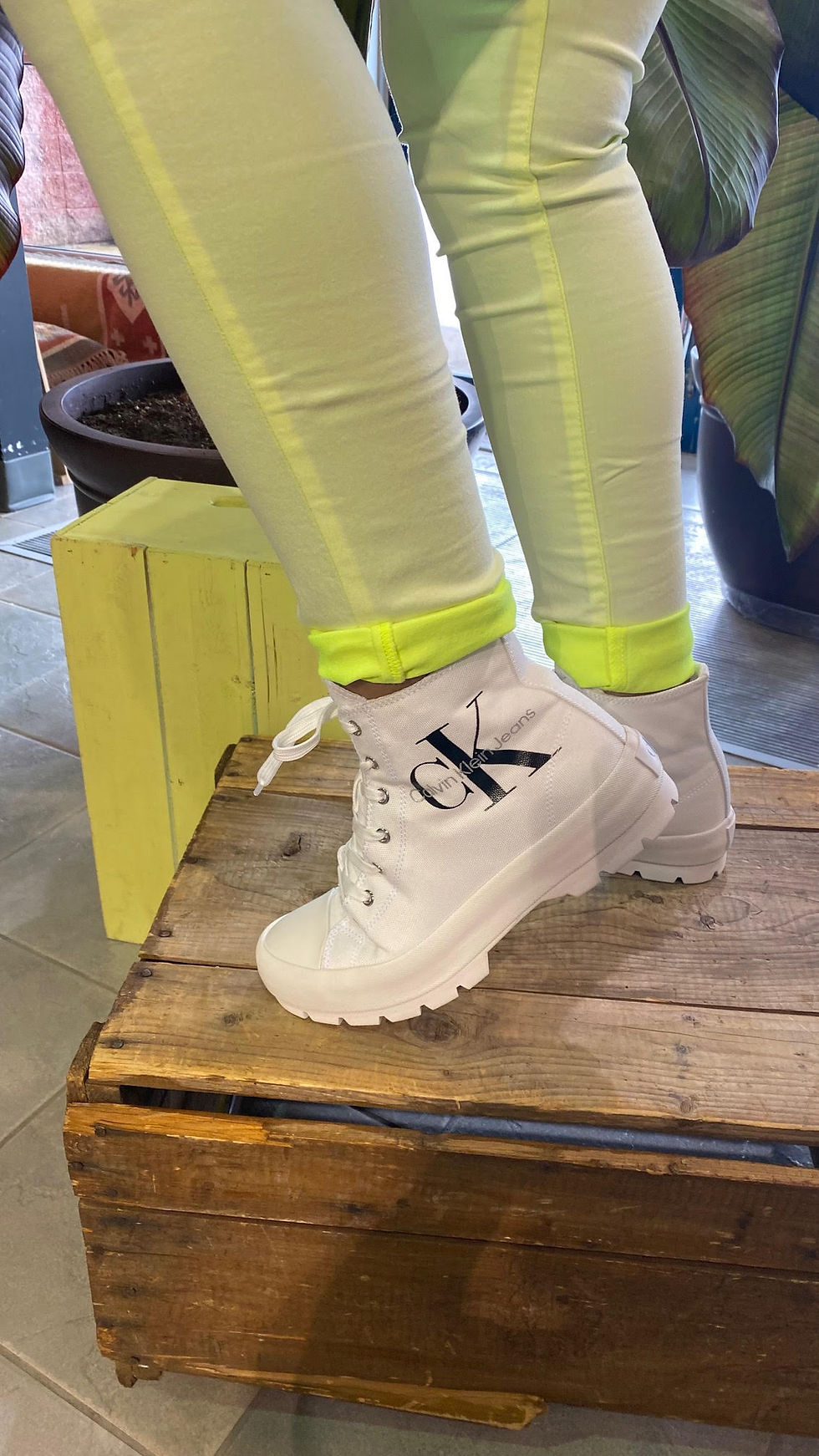 Miniature : Espadrilles Gesina blanches à plateforme par Calvin Klein