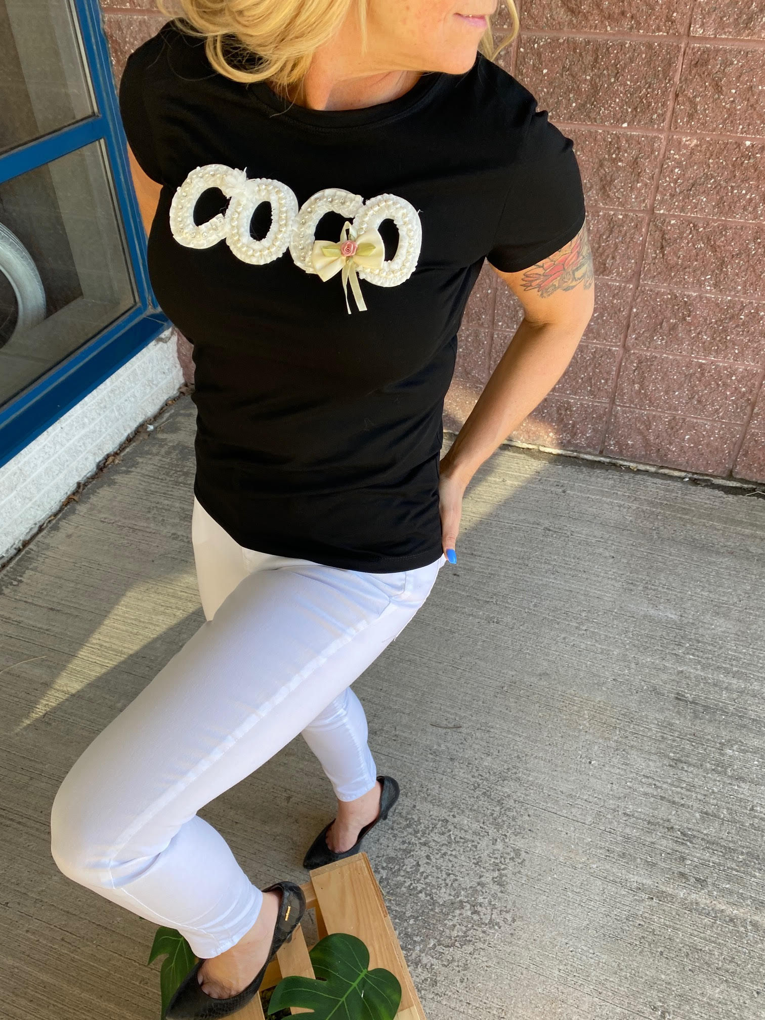 T-shirt noir perlé coco