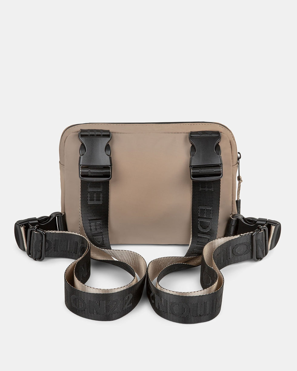 Miniature : Le Sac en Bandoulière Polyvalent en Nylon bugatti X EDITION22