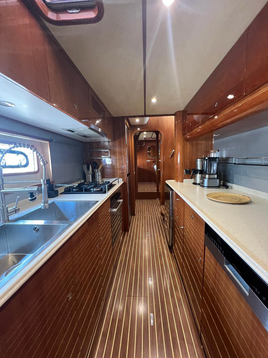 Privilege 615 (2008) for sale