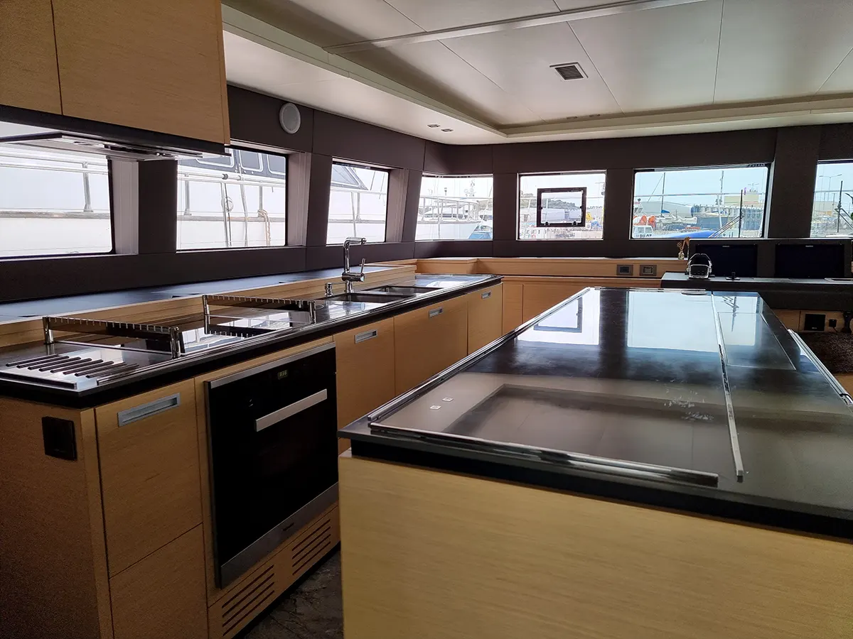 Lagoon 630 (2016) 5 cabins