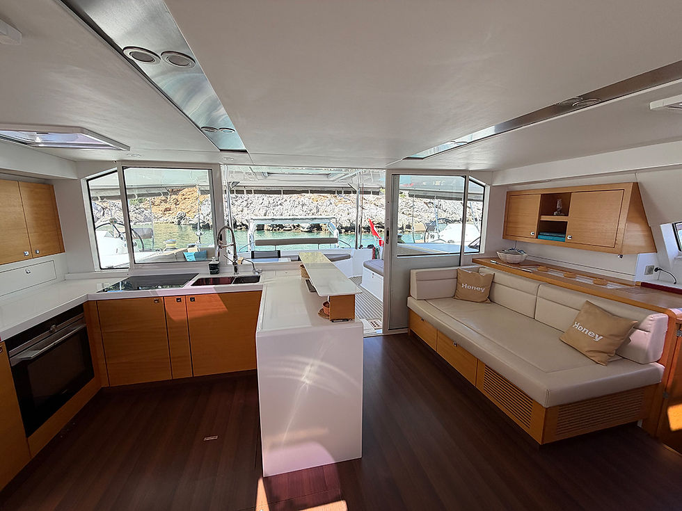 Catamaran Nautitech 542