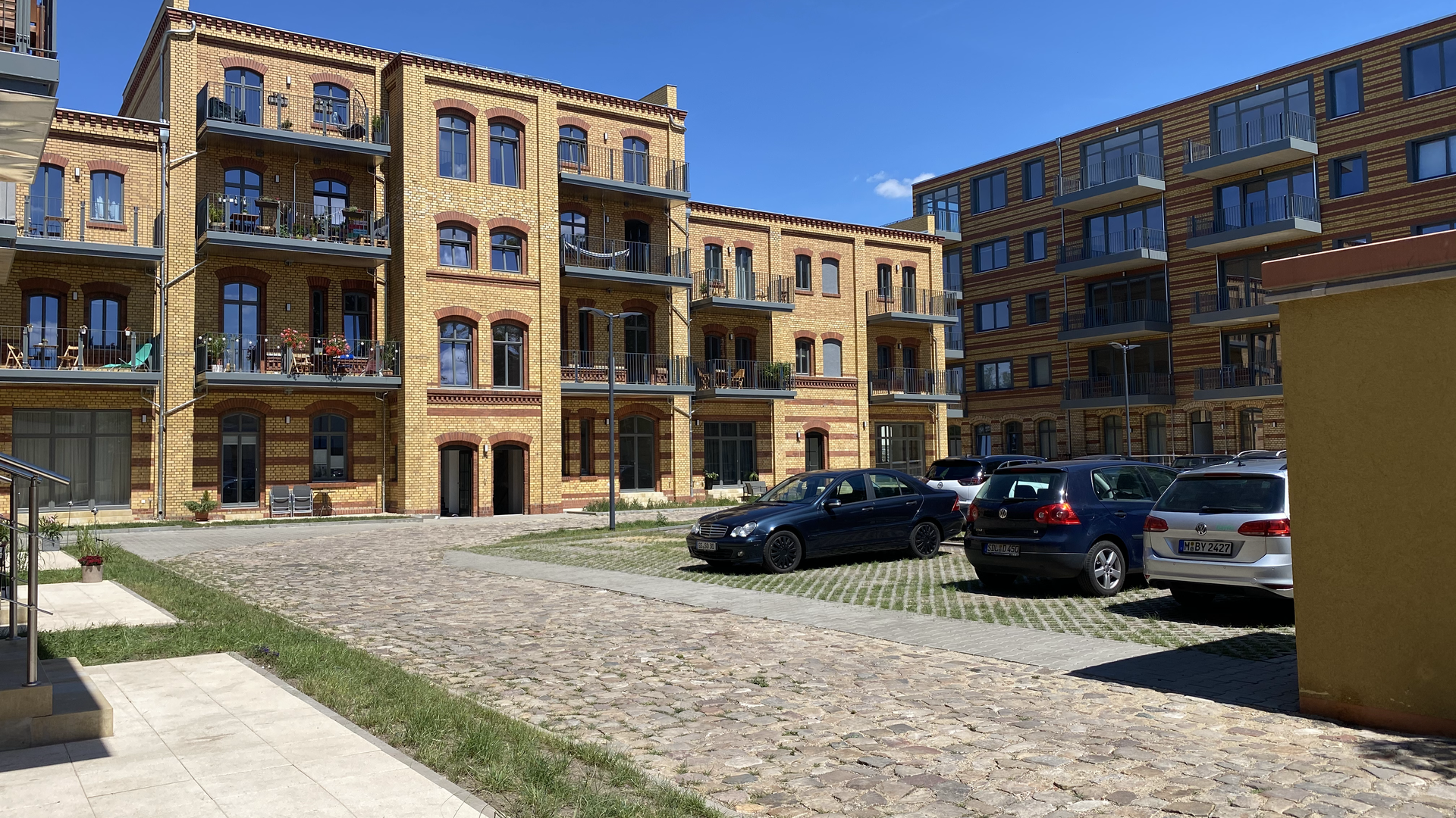 Umbau historisches Gebäude in 74 Wohnungen in 39104 Magdeburg