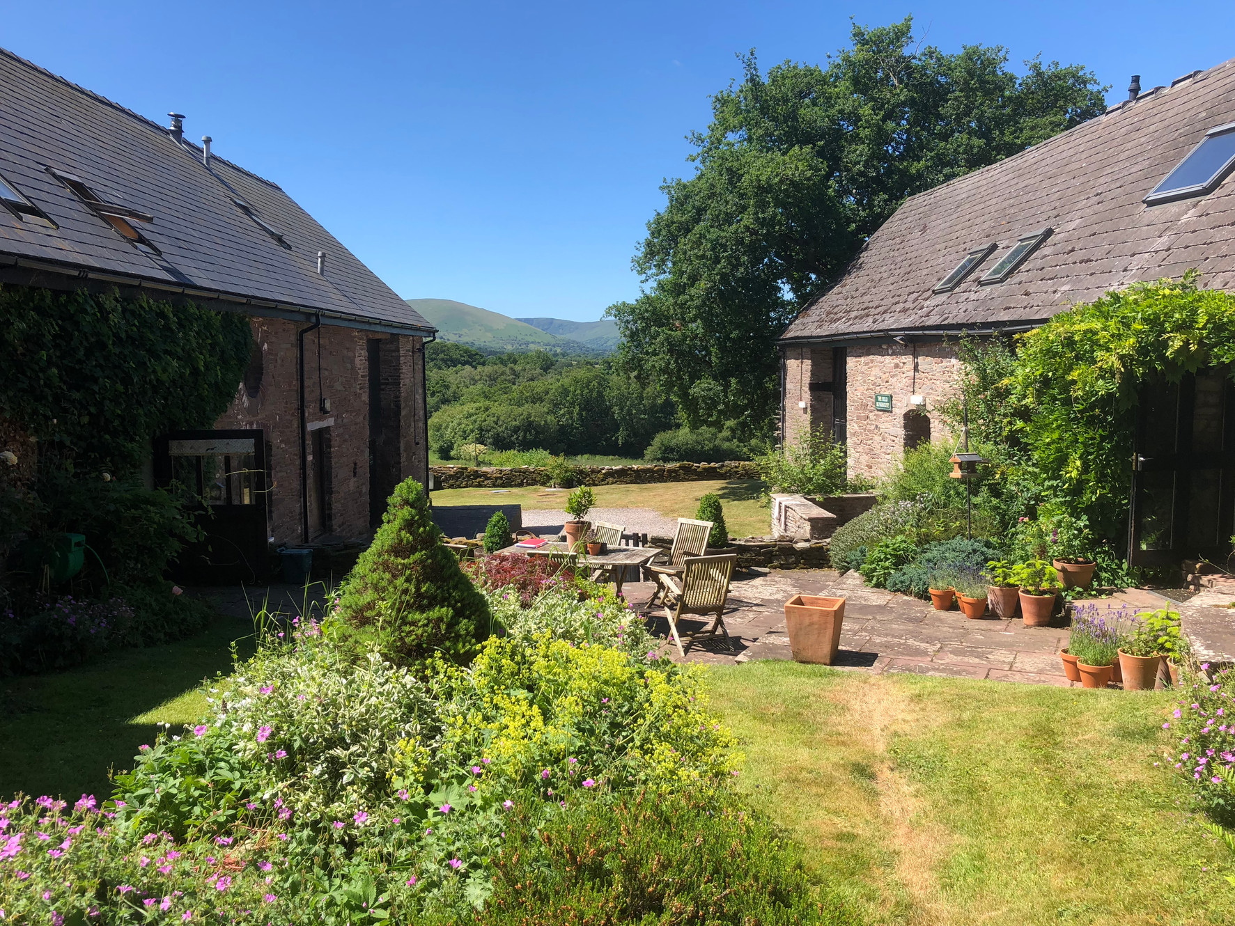 Brecon holiday cottage Wales Hilltops Brecon