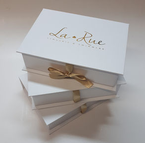 Cajas de lujo, Cajas decorativas, Cajas duras, Cajas de regalo, Cajas flores, Recordatorios, Cajas para joyas. chocolates, Cajas lencería, Cajas de lujo para flores, cajas rígidas