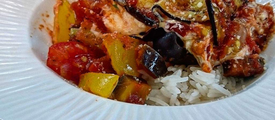 Rouleaux d'aubergines à la ricotta, olives & tomates séchées