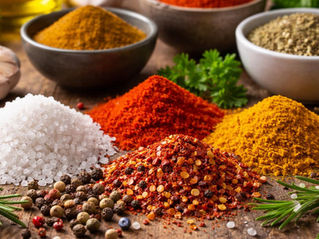 Richtig würzen beim Kochen: So verstehst du Salz, Pfeffer und Timing endlich wirklich