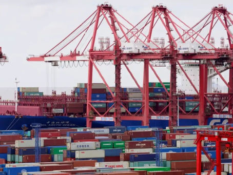 Cost of shipping between China and U.S. plunges
