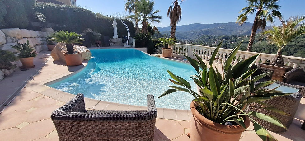 Rénovation Piscine Polyester.jpg