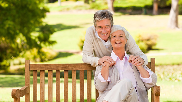 couple on beach bench.jpg