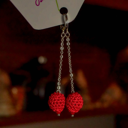 Aretes tejidos a crochet cuenta de madera forrada en hilo nylon