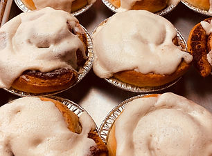Cinnamon Roll Tray_edited.jpg