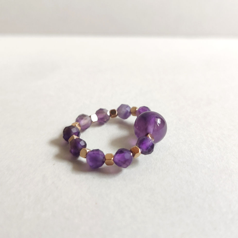 Chic amethyst crystal ring crafted with polished natural amethyst stone for elegant healing jewelry wear