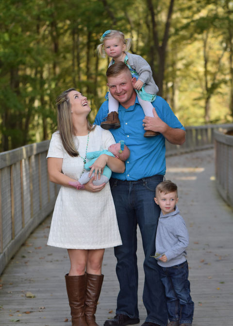 family photoshoot- park- fishers