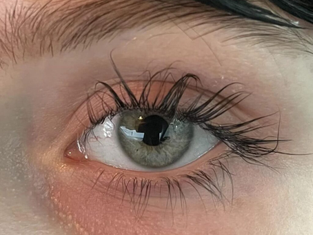 What To Do If Your Eyelashes Are Too Curled? Tips to Fix and Care for Over-Curled Lashes