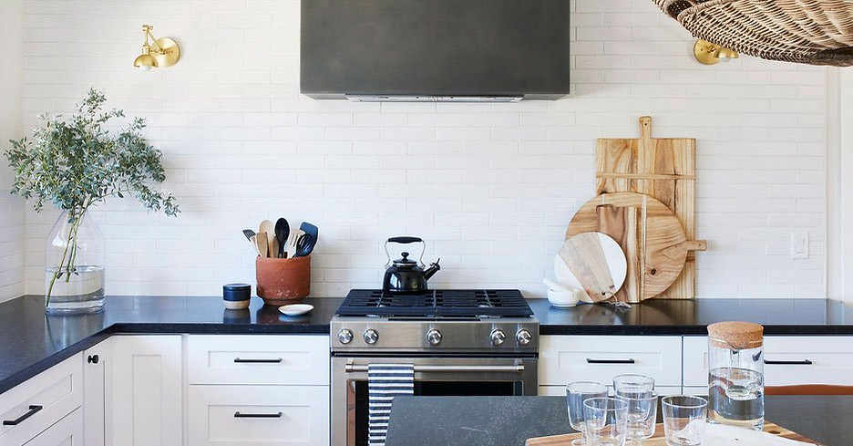 White Shaker Cabinets.jpg