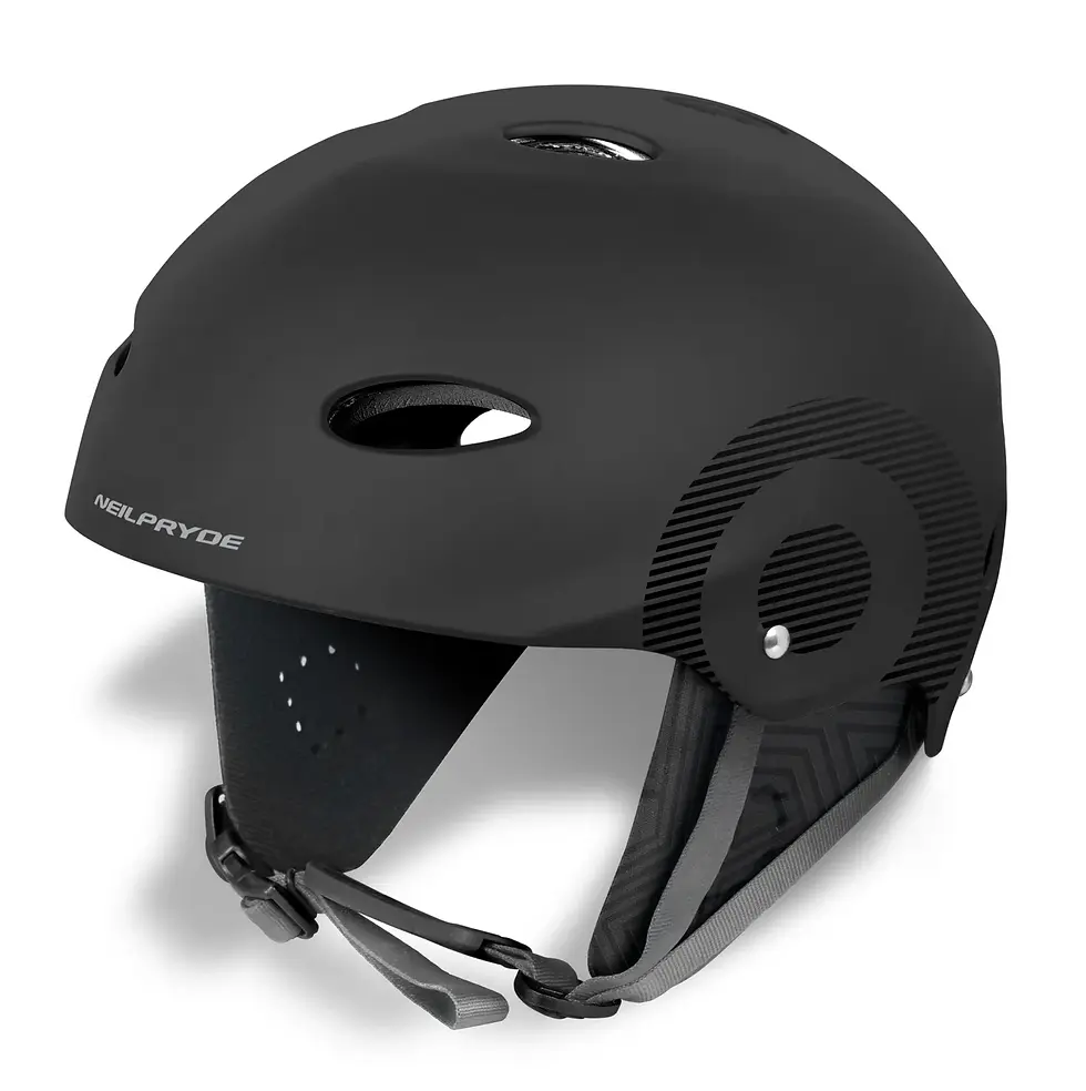 casque de protection nautique en vente au surf shop la boutique du surfer lac serre ponçon