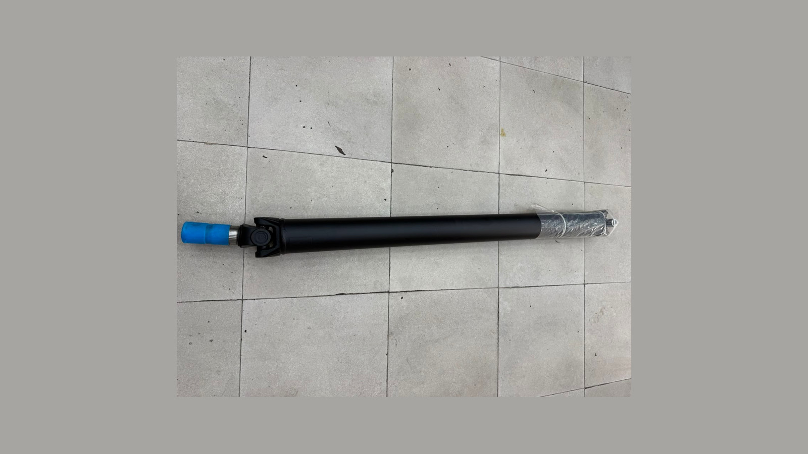 Custom performance driveshaft built by MPG in Dubai for a modified high-torque drivetrain
