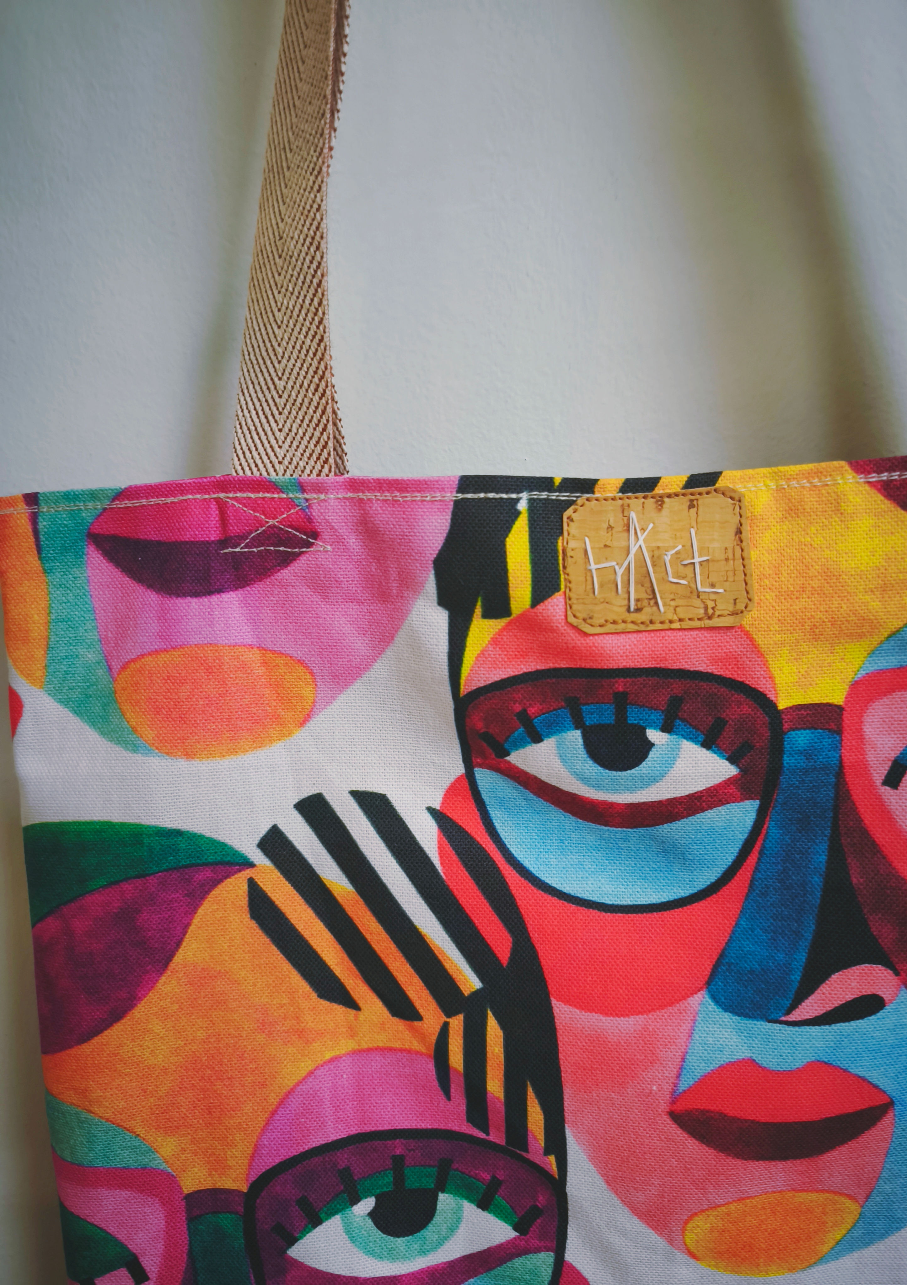 η FACES τσάντα ώμου (tote)