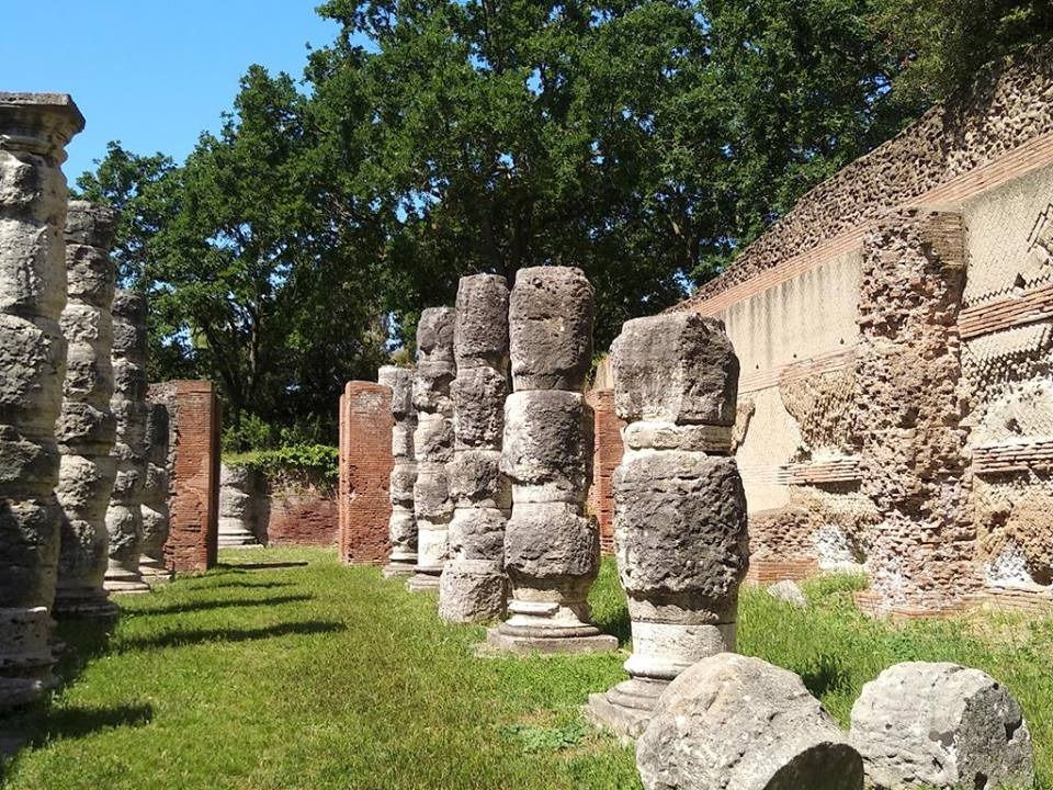 Visita all' antico porto di Traiano