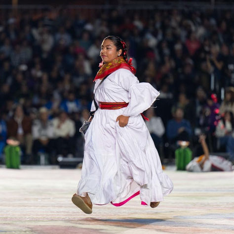 Cuicalli encendió el Zócalo este sábado 
