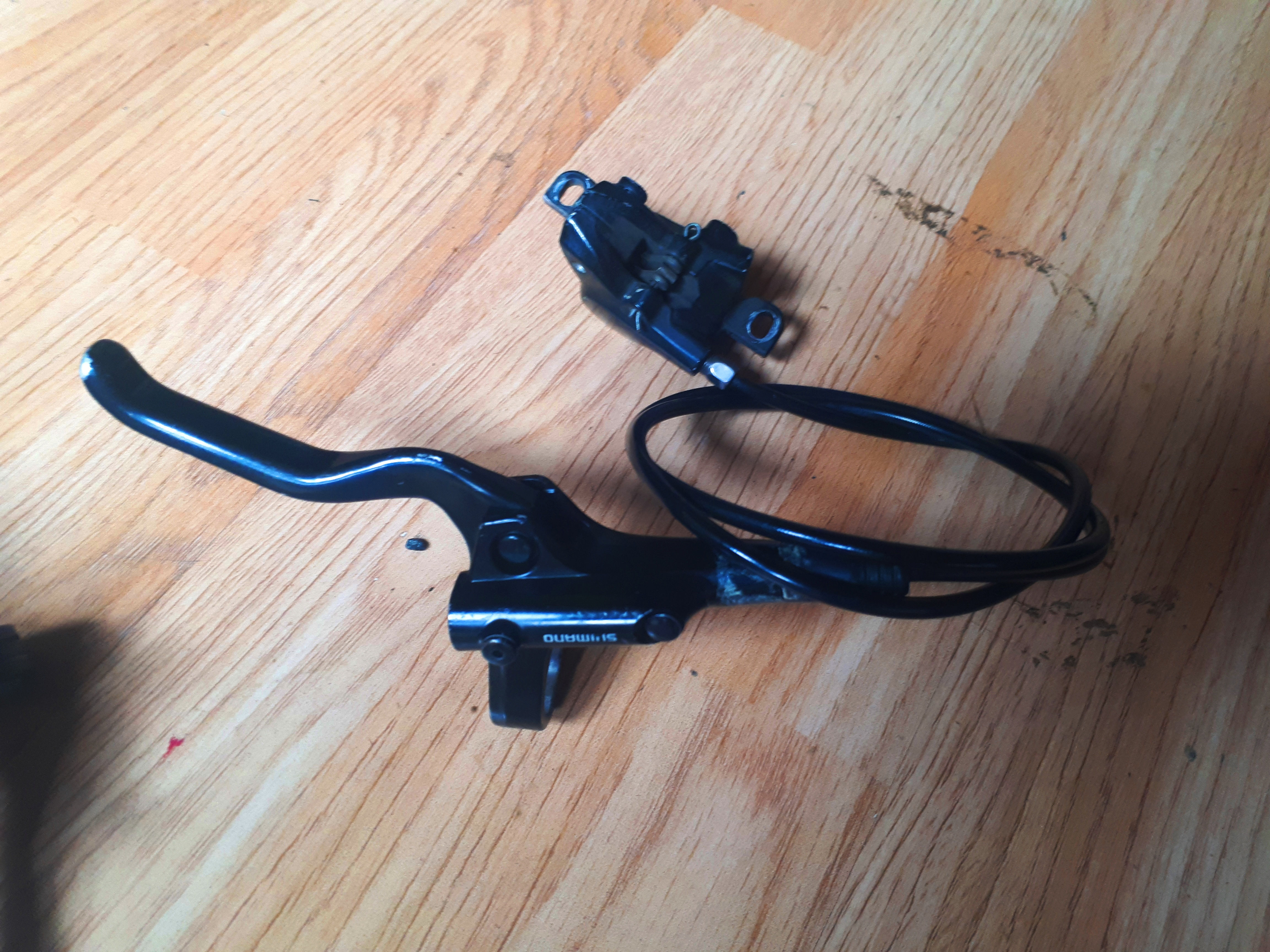 Paire de freins shimano br-mt400 / bl-mt400