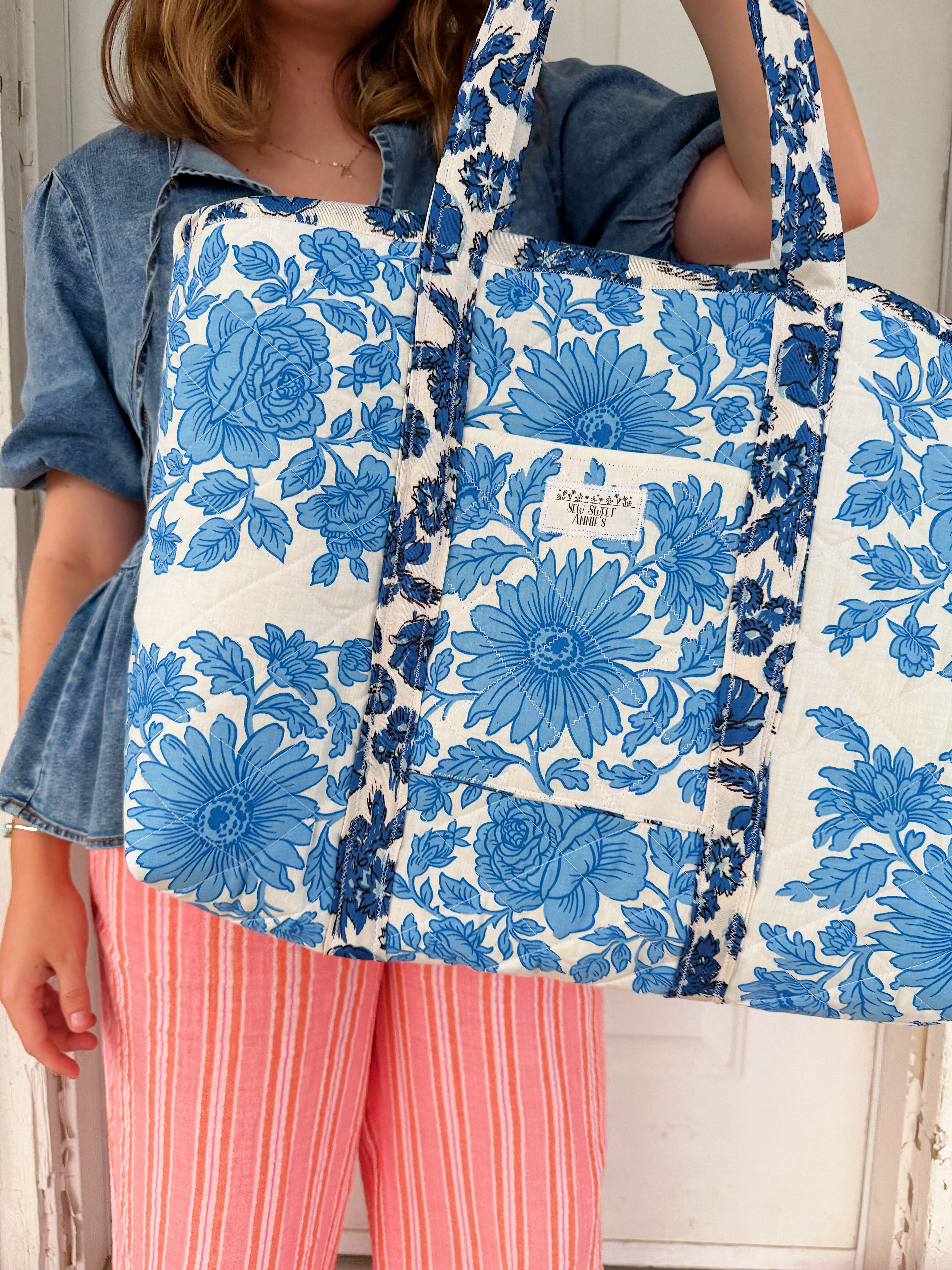 Bluebell Cottage Pocket Tote 2