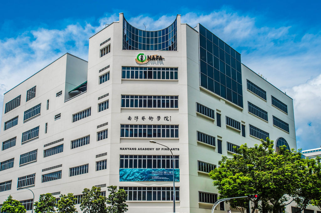 The Buzz Binus School Simprug Jakarta Selatan