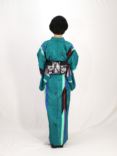 Kimono that anyone can easily wear alone.（はま矢-緑） | nihonkimono