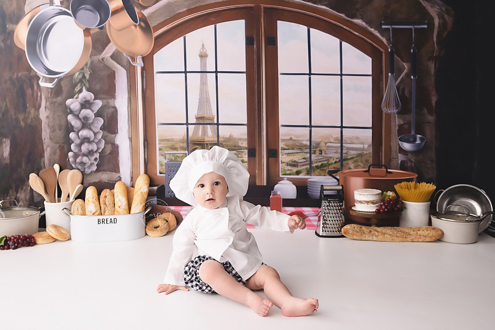 Spaghetti Smash | Airdrie Cake Smash Photographer