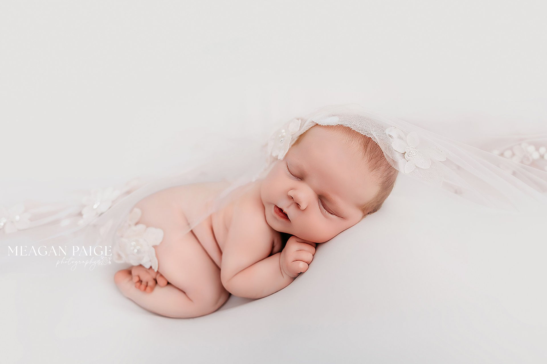 Cozy Family Newborn Session | Airdrie + Calgary Baby Photographer