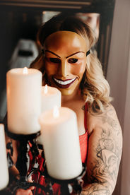 BOO-udoir Mini Sessions | Calgary + Airdrie Boudoir Photographer