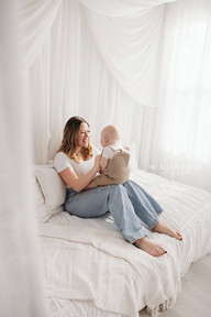 Meagan Paige Photography - Airdrie, AB - Mommy + Me Photo Sessions