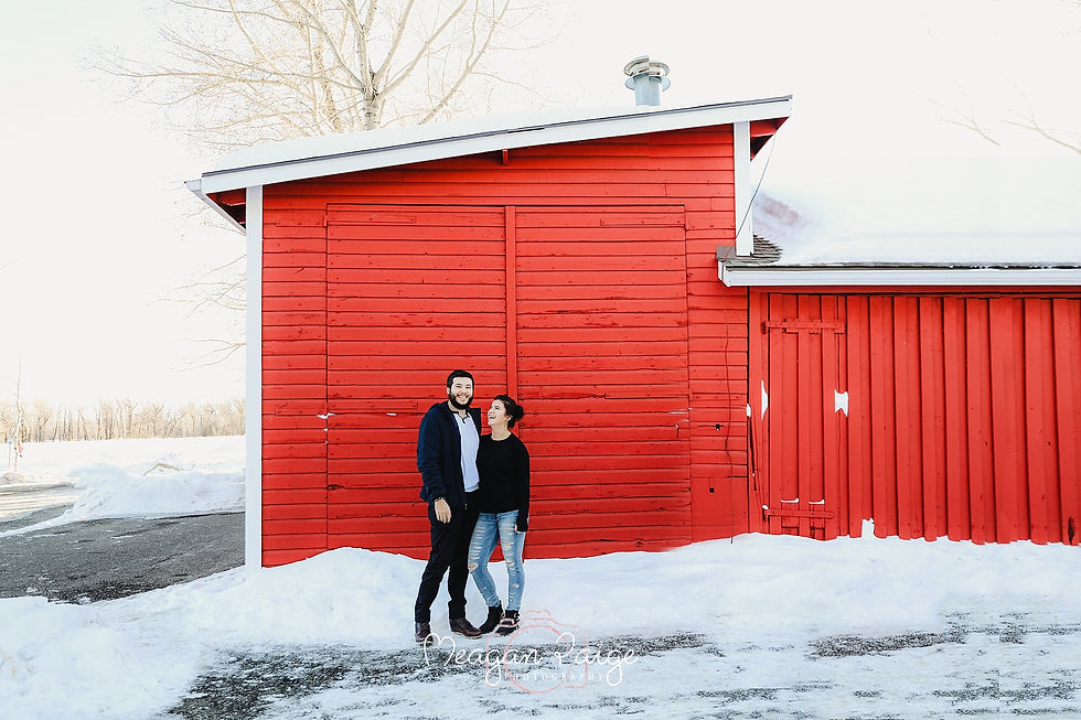 Family Session at Fish Creek Park - Calgary Photographer - Meagan Paige Photography