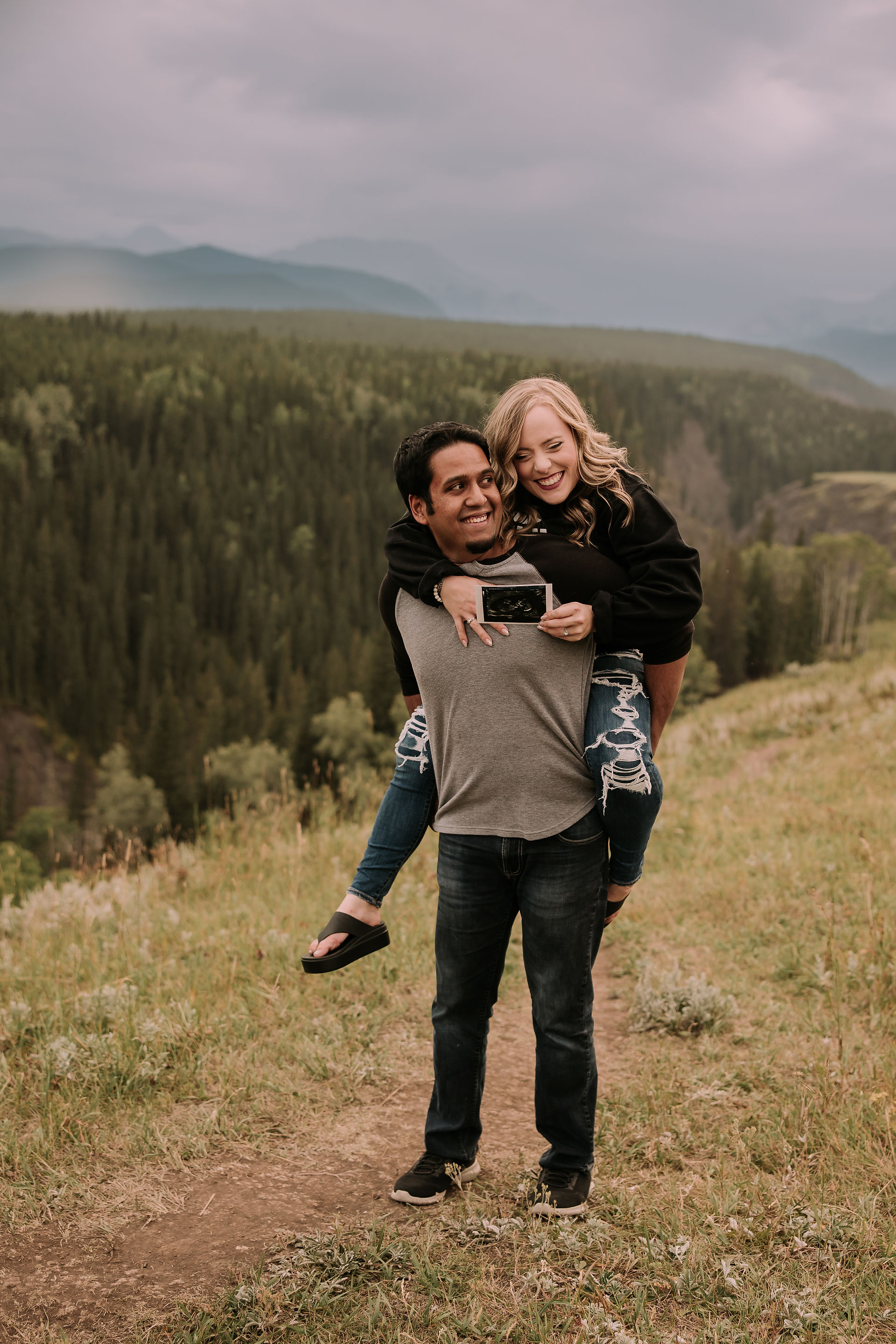 Big Horn Kananaskis Pregnancy Announcement Photos by Red Bloom Photography