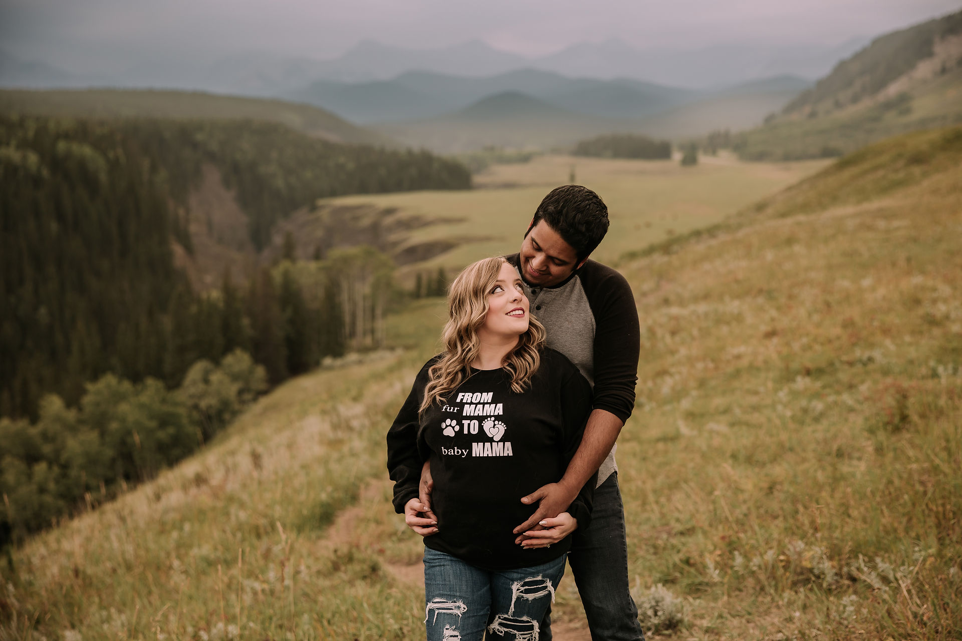 Big Horn Kananaskis Pregnancy Announcement Photos by Red Bloom Photography