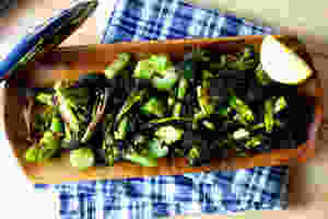 ROASTED GARLIC LEMON BROCCOLI - "DIRTY BROCCOLI"